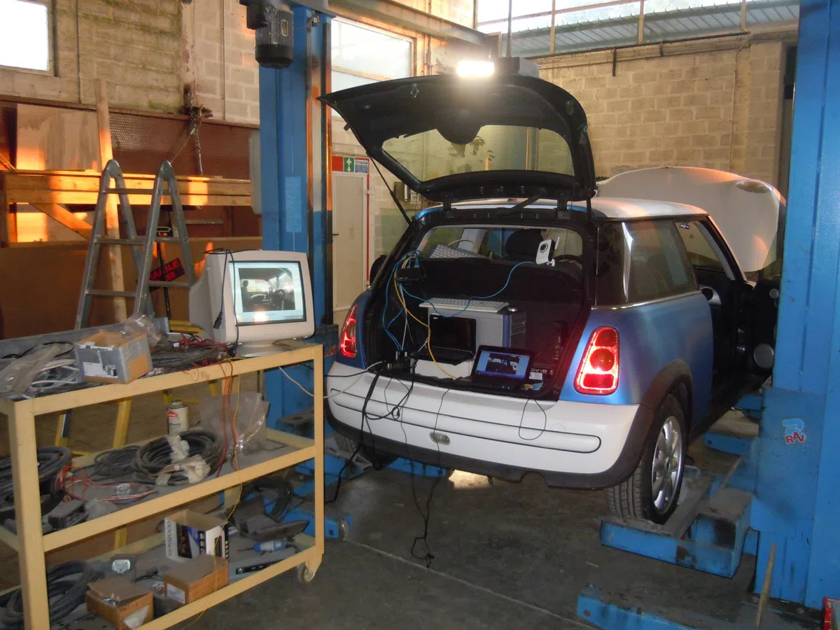 Autonomous vehicle AI laboratory
